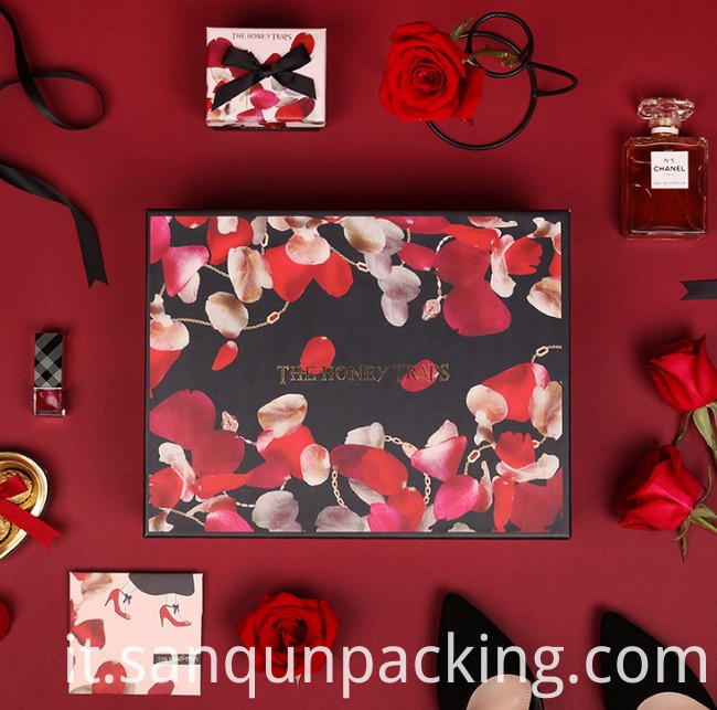 Rose Pattern Paper Box Rose Pattern Paper Box
